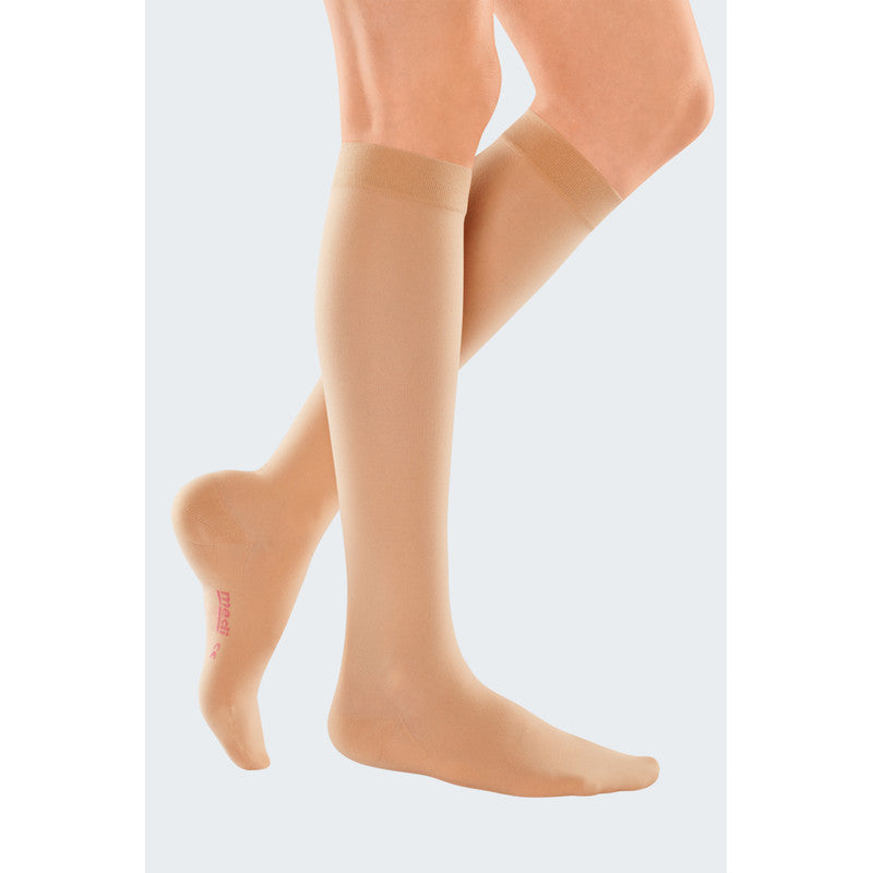 Κάλτσα Διαβαθμισμένης Πίεσης Medi Travel Woman Χρώμα Μπεζ